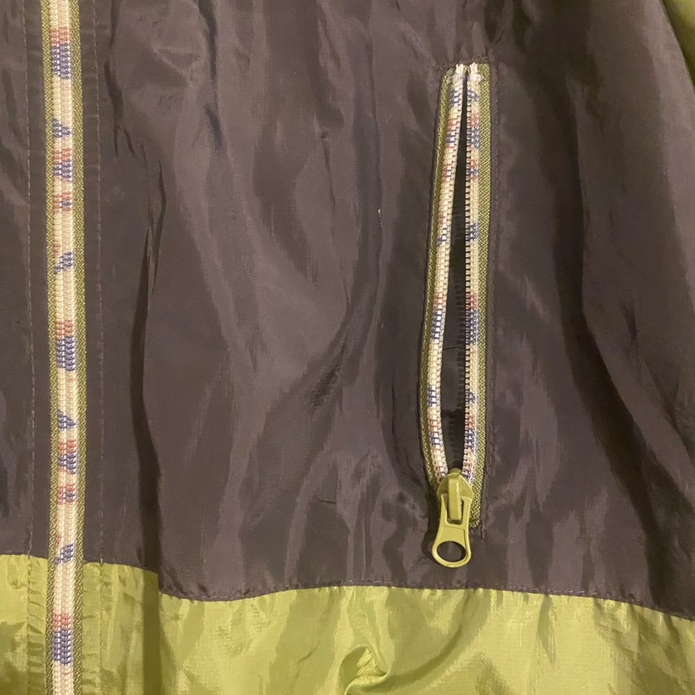 Cat & Jack Green and Black Kids Jacket Windbreaker - Picture 6 of 6
